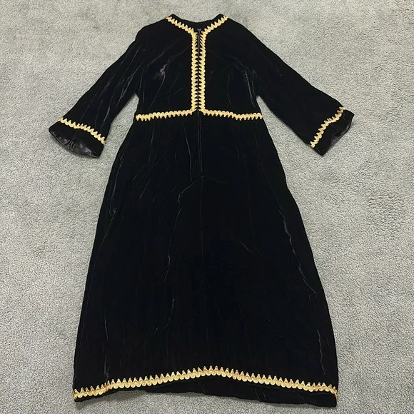 Lane Bryant | Dresses | 96s True Vintage Lane Bryant Black Gold Trim Velvet Dress  Gown | Poshmark